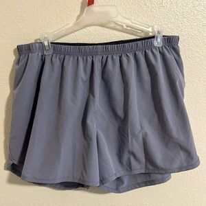 Merrell women's atheltic shorts